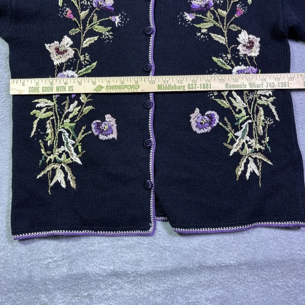 Tiara International Floral Embroidered Knit Artsy‎ Cardigan Sweater Purple Trim